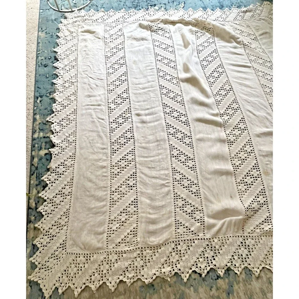 Vintage Queen Bedspread Crochet Handmade USA‎ Ecru Blanket Cottage Country 1930s